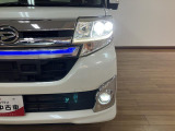 LEDヘッドライト・フォグランプを装備しています☆明るいヘッドライトとフォグランプで暗い夜のドライブも安心ですよ☆