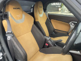 ◆LIBERALAは、輸入車選びの新たなスタイルを提案するインポート・セレクト・ブランドです。オーナー様となる方がクルマから直接感じる感性を第一にした、最良の一台との出会いをコーディネートいたします。