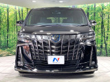 弊社では、全車『修復歴なし』のお車のみ取り扱っております。専任バイヤーによる厳選した仕入れの後、入庫後の車両チェックを行い、ネクステージが認定した高品質な中古車をご提供しております。