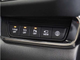 ◆障害物センサー◆車庫入れの時などに近くに障害物がある場合、障害物までの距離を音で知らせてくれます。