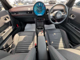 こちらのお車はMINI NEXT鶴ヶ島に展示中です。☆お問合せをお待ちしてます!