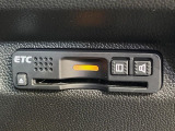 【ETC】高速道路の料金所をストレスなく通過!話題のスポットやサービスエリアに多い「スマートIC」利用時は必須のアイテムです。当店でセットアップを実施、ご納車当日からすぐにご利用いただけます!