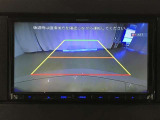 【バックモニター】駐車時に後方がリアルタイム映像で確認できます。駐車時や、夜間のバック時に大活躍♪