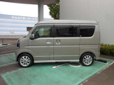 納車前には当社整備工場にて、日産整備士が、整備を実施。安心してお乗り頂けますようお渡しさせていただきます。