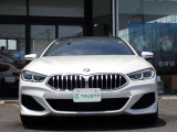 BMW在庫保有台数常時100台以上!ご来店の際はBMW本店(厚木市下荻野140-1)にご来店ください!弊社自慢の全天候型ショールーム!BMW在庫保有台数常時100台以上ございます!
