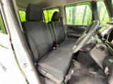 運転席シート廻りは使用感も少なく、良好な状態となっています。丁寧に使われていたことがよくわかりますね。