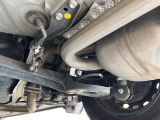 お車を安心してお乗りいただく為には、足回りの定期点検が欠かせません。サービスサポート(有償保証)では無料点検もご提供しており、安心のカーライフをお過ごしいただけるサポート体制が整っています。