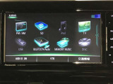 社外7インチナビ(CN-RE03WD)装備。