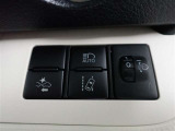 安全運転を支援する機能が付いてます。詳しくは店舗スタッフまでお尋ね下さい。