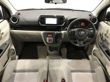 高いホールド性で運転姿勢が安定します。快適なドライビングライフをお送りください。