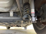 お車を安心してお乗りいただく為には、足回りの定期点検が欠かせません。サービスサポート(有償保証)では無料点検もご提供しており、安心のカーライフをお過ごしいただけるサポート体制が整っています。