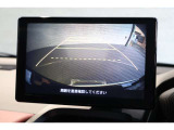 バックカメラが装備されており、後方の安全確認はもちろんのこと狭い場所での駐車や雨の日・夜間など視界の悪いコンディションでのストレスの軽減にもなります!