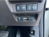 ホンダセンシング搭載!誤発進抑制機能・路外逸脱抑制機能・歩行者事故低減ステアリング・車線維持支援システム・先進車発進お知らせ機能など多彩な先進安全機能でより安全で快適なドライブを支援します。