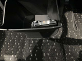 ETCを装備。これで高速道路の料金所もノーストレス。ノンストップで通過します。