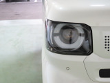 LEDヘッドライトは、点灯の瞬間から光量を発揮し、突然暗くなるトンネルなどでの安定感を高めます。