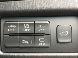 【パワーバックドア】スマートキーや運転席のボタンを押すだけでリアゲートが自動で開閉します!荷物を持っている時や、高い位置にあるバックドアを閉める際に便利な機能です♪
