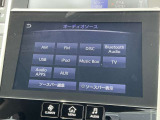 操作性のいい日産純正のメモリーナビ、知らない街へのお出かけも楽しみになりますよ。