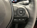 レーダークルーズコントロール(全車速追従機能付)付きです。車速に応じて追従支援してくれるので、ロングドライブも快適です。