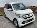 自社整備工場で点検整備をおこなってからお渡ししています。車検が残っている場合は『12ヶ月点検整備』を、車検整備付きの場合は『車検整備』をおこないます。整備費用は車両本体価格に含まれています。