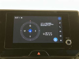いまや必須装備「ナビゲーション」搭載!知らない場所にスイスイッとドライブ。もう、これなしではハンドルを握れませんね!でも運転中の操作は危険ですのでご注意ですね☆