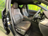 運転席シート廻りは使用感も少なく、良好な状態となっています。丁寧に使われていたことがよくわかりますね。