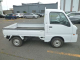 4WD/5MT/エアコン/パワステ/作業灯/AM・FMラジオ/荷台マット