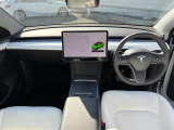 モデルY ロングレンジ 4WD 本革シート