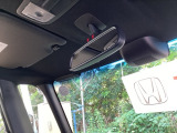 Hondaセンシング搭載!ミリ波レーダーと単眼カメラで、クルマの前方の状況を認識。ブレーキやステアリングの制御技術と協調し、安心・快適な運転や事故回避を支援する先進のシステムです!