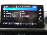 コネクトディスプレー。AM/FMなどがご利用できます。Bluetoothオーディオ対応なので、お気に入りの音楽をお楽しみいただけます。