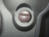 ネッツトヨタ静浜は&rdquo;キレイ&rdquo;にこだわっています。特設サービス工場で、新しく生まれ変わった車!内装・外装の徹底的な掃除、シートを外してニオイの元まで消臭・除菌、見えにくいエンジンルーム内もキレイ!
