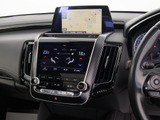 使いやすさや安全性を追求したステアリング周り!高級車ゆえにスイッチ類が多いのも特徴ですね!考え尽くされた配置ですぐに使いこなす事が出来ますのでご安心下さい!是非、体感してみて下さい!!