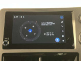 いまや必須装備「ナビゲーション」搭載!知らない場所にスイスイッとドライブ。もう、これなしではハンドルを握れませんね!でも運転中の操作は危険ですのでご注意ですね☆
