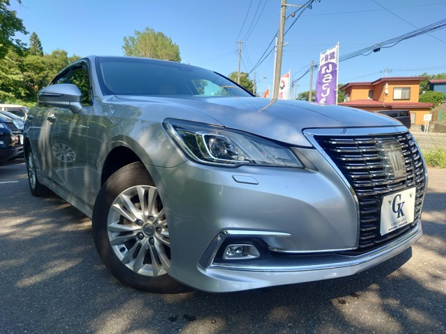 クラウン 2.5 ロイヤルサルーンG i-Four 4WD 