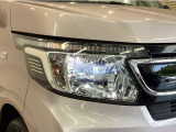 【HIDヘッドライト】夜道や雨天走行が明るく視界良好!!HID(ディスチャージ)ヘッドライト装備です!安心ドライブを楽しんで下さい♪明るいほうが、運転疲労を軽減できます♪