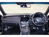 操作性に優れた運転席となります!小物入れや各ボタンの配置にこだわり、使いやすいです!座り心地もよく視認性も良好なのでロングドライブもお任せ下さい!