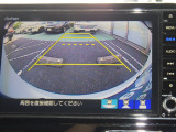 ◆◆バックカメラの画像です。ガイドラインがスムースな車庫入れをサポートいたします!車庫入れの安心感がアップしますね☆