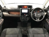 見通しの良いすっきりとした視界で誰でも運転しやすいです。運転のしやすさは疲れにくさにもつながりますよ♪