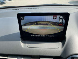 バックモニター搭載!!狭い駐車場でも安心!!