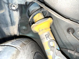 お車を安心してお乗りいただく為には、足回りの定期点検が欠かせません。サービスサポート(有償保証)では無料点検もご提供しており、安心のカーライフをお過ごしいただけるサポート体制が整っています。