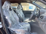 ドライバーによって運転しやすいポジションは異なり、あの車はどうなのか不安なこともありますよね。気になるお車は店頭で乗り込んでご確認いただけます♪