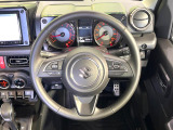 【純正革巻きステアリング】上質な革を使用することで、手にしっかり馴染みとても運転しやすいハンドルです♪