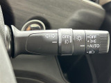 【オートライト(AUTO)】外の明るさをシステムが感知して、自動でヘッドライトが点灯します!ヘッドライトをつけ忘れを防ぐ便利機能です。