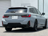 この度は弊社認定中古車をご覧いただき誠にありがとうございます。弊社はBMW 正規ディーラーですので遠方のお客様も安心してご購入下さい。ご不明な点がございましたらお気軽にお申し付けください。
