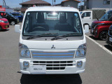走行距離無制限の日産ワイド保証が納車日より1年間付帯されます。納車後は全国日産ディーラーで保証修理対応可能ですので安心。エンジン等だけでなくエアコンやパワステ、更に純正ナビも保証対象ですので安心です。