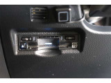 高速道路の利用時に便利なETC。料金所での停車や小銭を探す手間がなくなり快適です♪見た目もすっきりとしたビルトインタイプを装備しています。