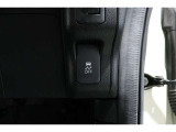 【横滑り防止装置】ドライバーの安全運転をアシストしてくれる装備が充実しています☆ドライバーの不安を安心へと変えてくれますね。