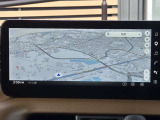 日産の新しいナビシステム「インフォテインメントシステム」を採用。日産コネクトに加入かスマートフォンのテザリングをしていただくと、グーグルマップをご利用いただけます。