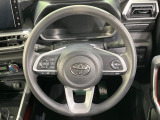 【ステアリングスイッチ】運転中、前方から目線をそらすことなく、オーディオ等の操作が可能な便利機能!安心&快適なドライブを演出してくれます♪
