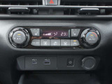 オートエアコンですので、車内を快適な空間に出来ます♪
