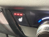 フロント両席にはシートヒーターが付いています!寒い日に便利な装備ですね。